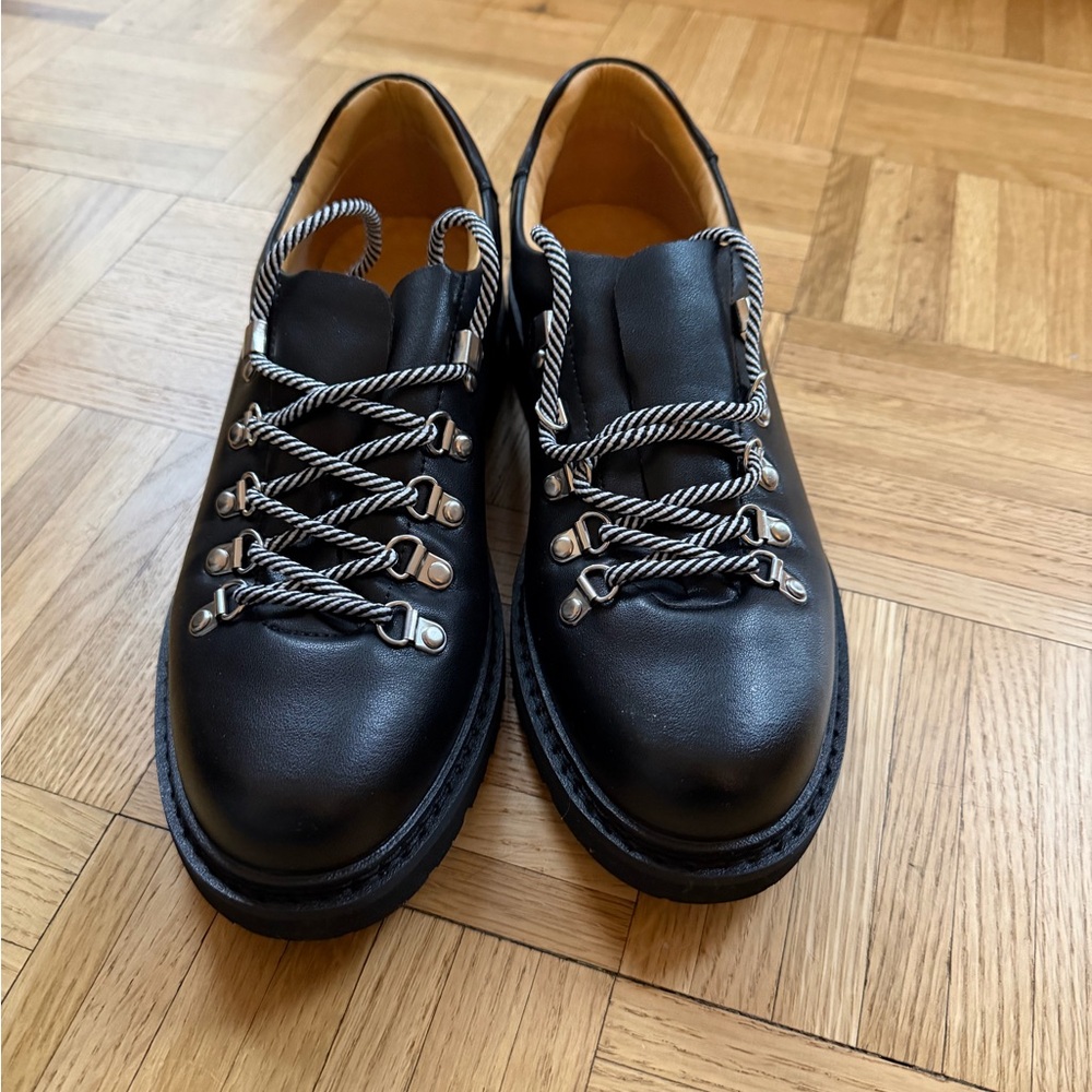 Black Leather Men's Shoes - Picture 2 of 4